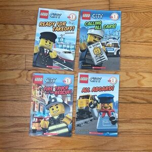 LEGO City Scholastic Book Collection Level 1 Brand New!